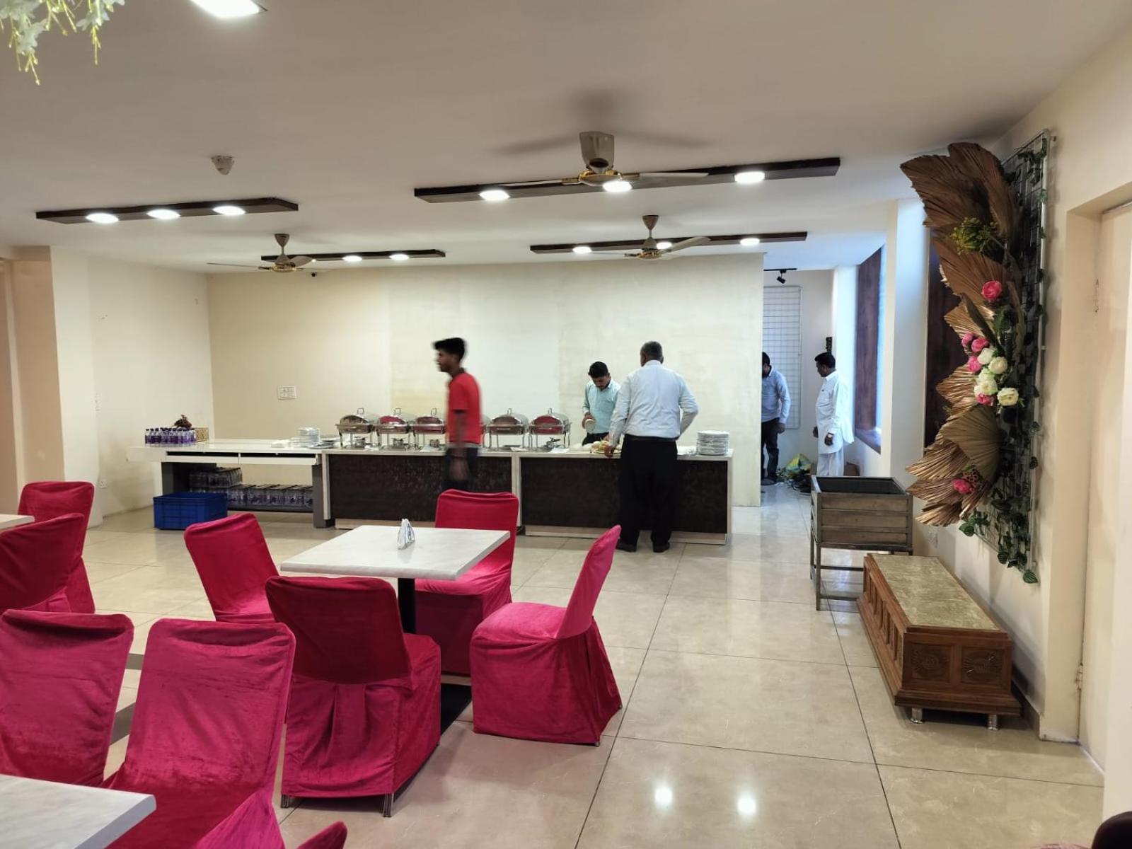 Hotel Luxuria Ludhiana Exterior foto